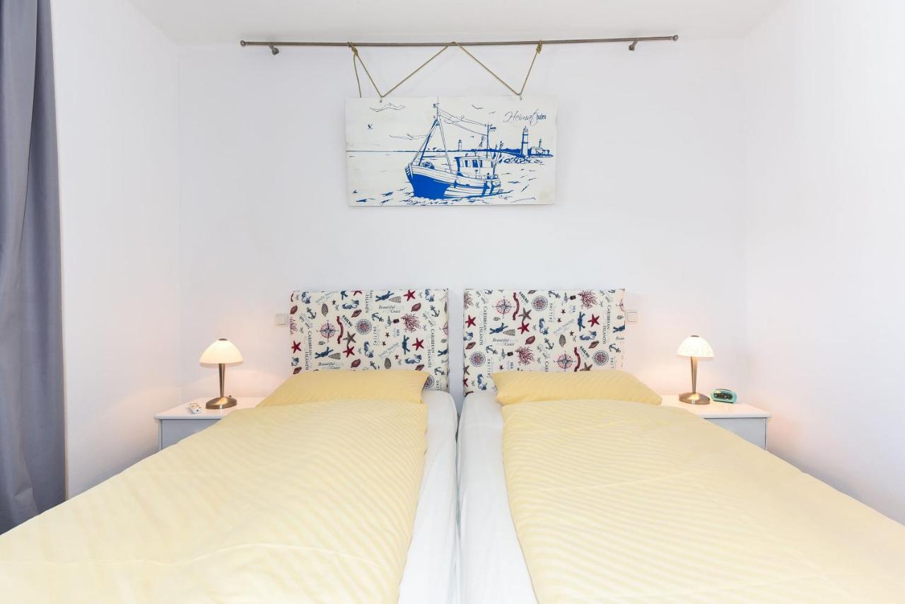 Ferienwohnung To Huus Bensersiel Buitenkant foto